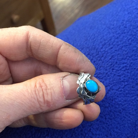 Sterling Turquoise ring - Picture 5 of 5